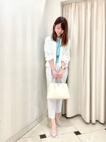 組曲 金井 コーディネート画像