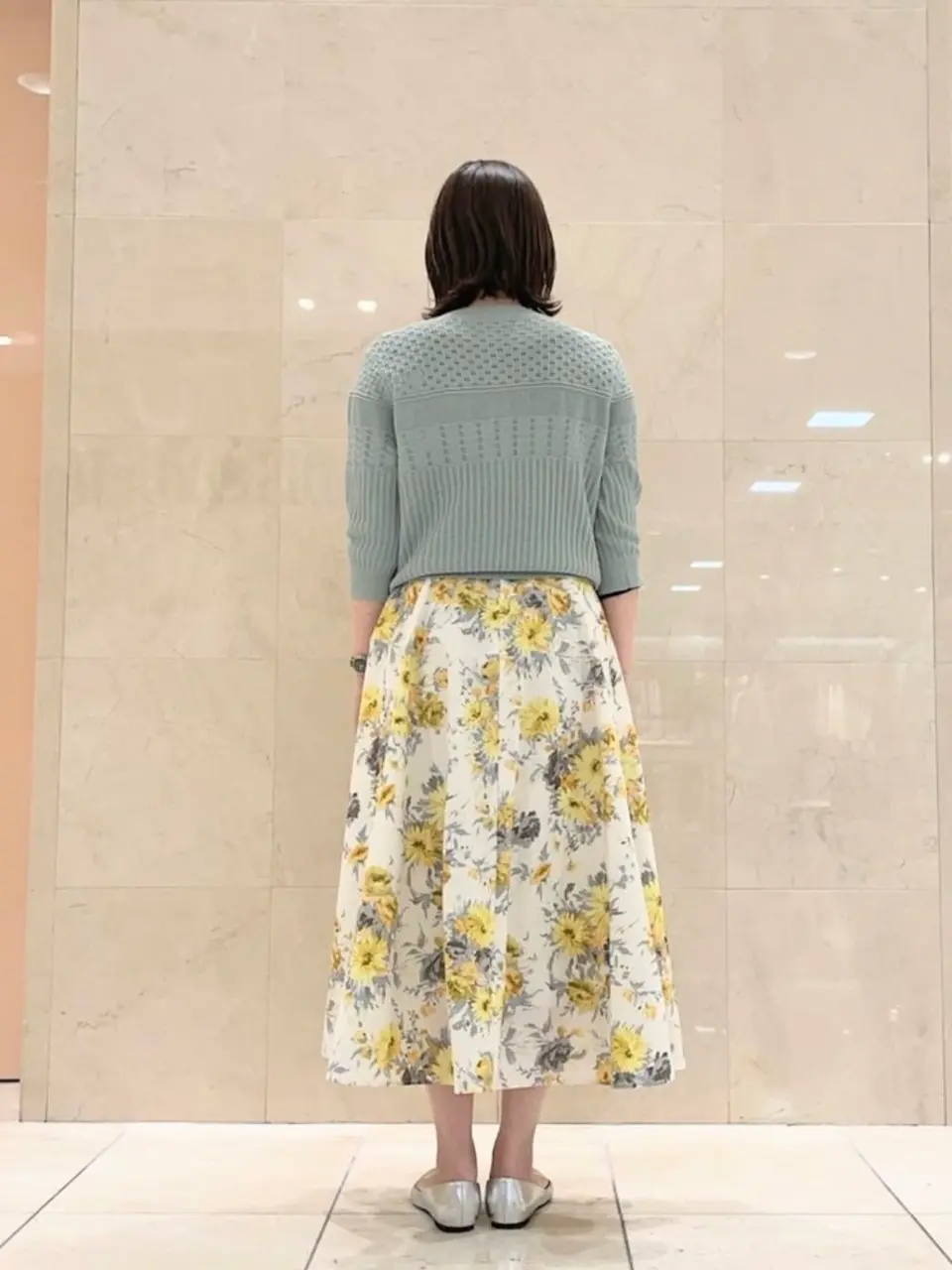 組曲 井上 コーディネート画像