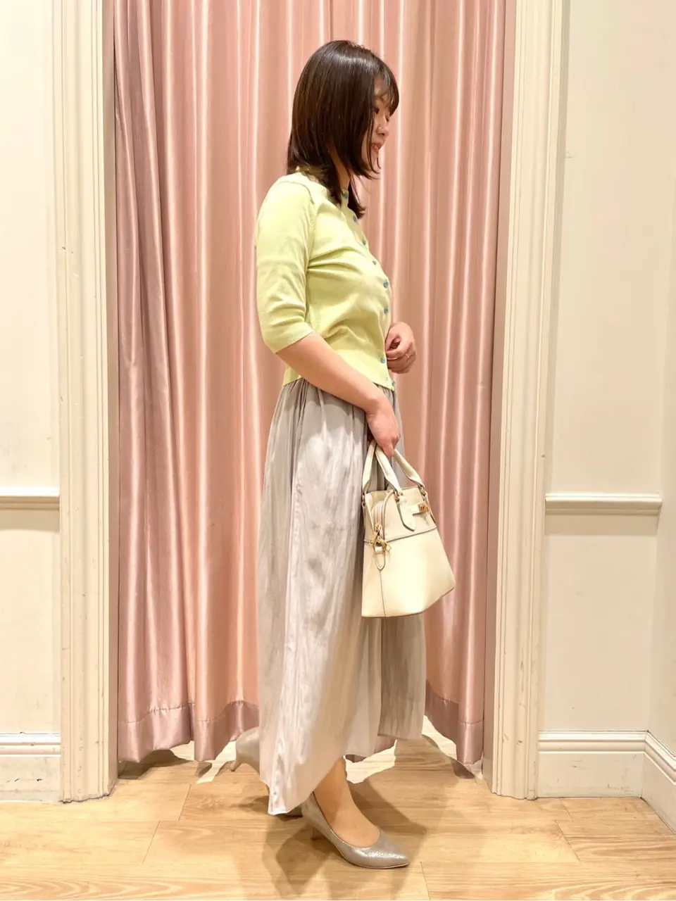 組曲 スタッフ コーディネート画像