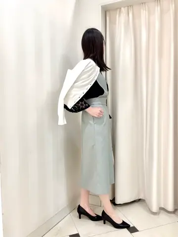 組曲 金井 コーディネート画像