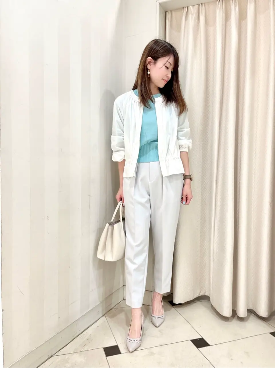 組曲 金井 コーディネート画像