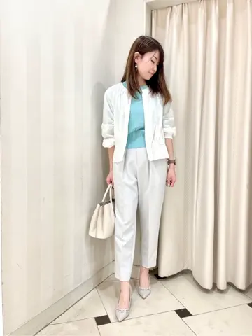 組曲 金井 コーディネート画像