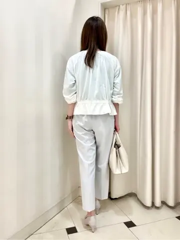 組曲 金井 コーディネート画像