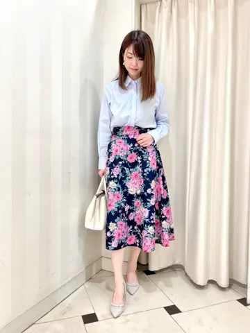 組曲 金井 コーディネート画像