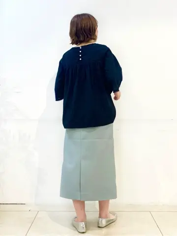 組曲 石井 コーディネート画像