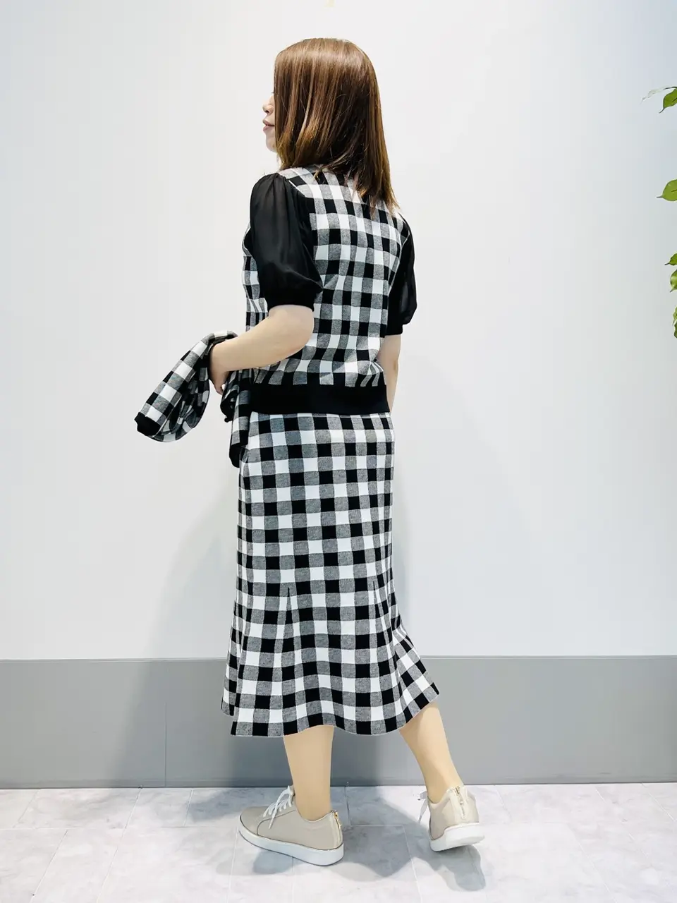 組曲 岡本 コーディネート画像