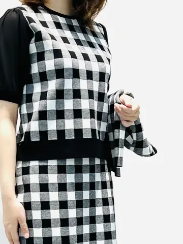 組曲 岡本 コーディネート画像