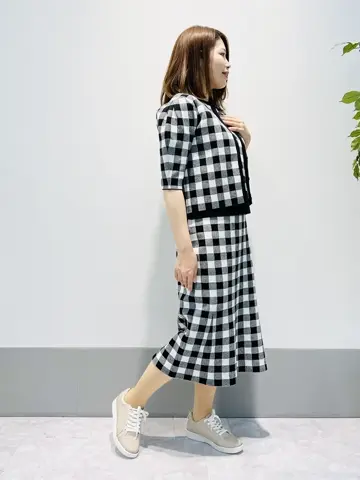 組曲 岡本 コーディネート画像