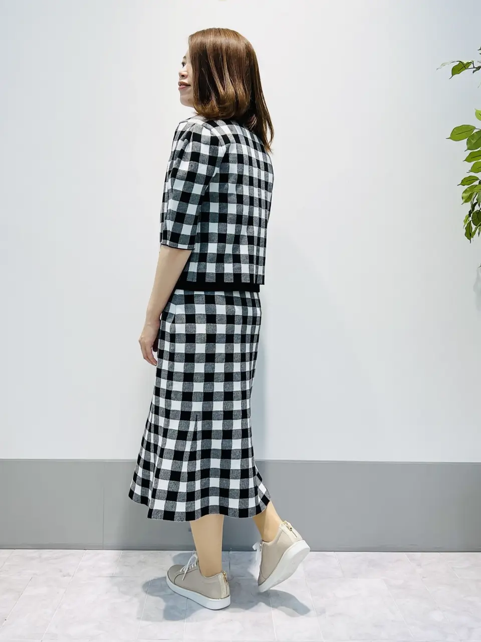 組曲 岡本 コーディネート画像