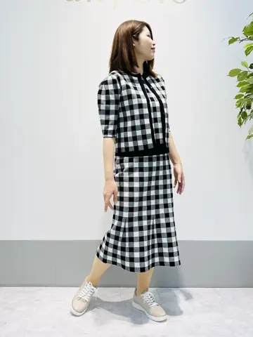 組曲 岡本 コーディネート画像