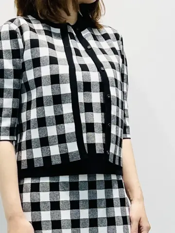 組曲 岡本 コーディネート画像