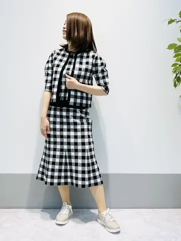 組曲 岡本 コーディネート画像