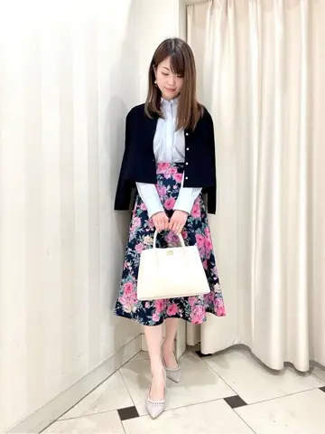 組曲 金井 コーディネート画像