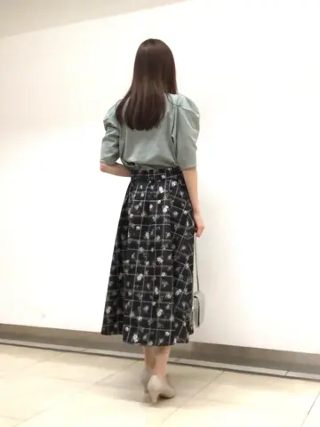 組曲 スタッフ コーディネート画像