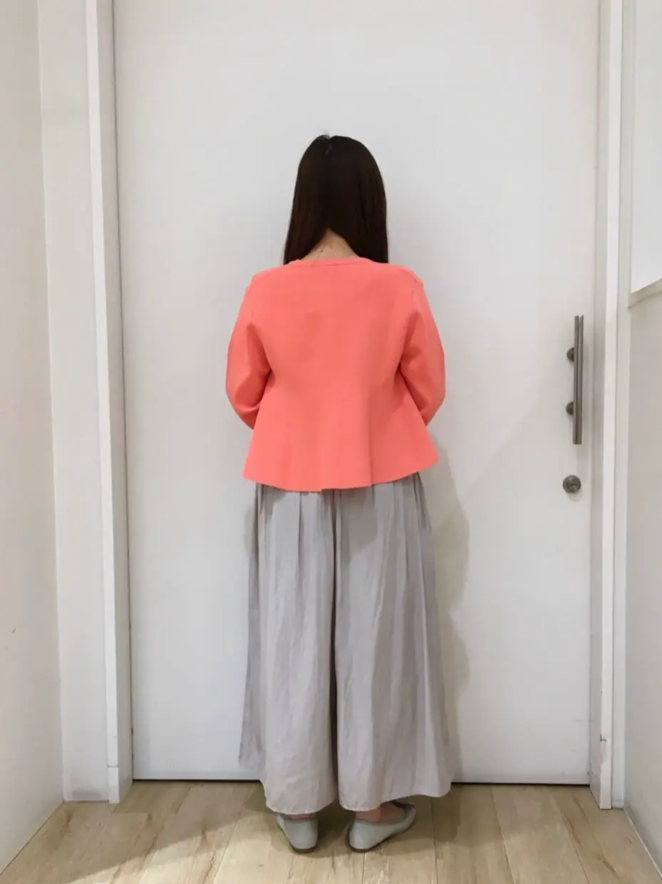 組曲 スタッフ コーディネート画像