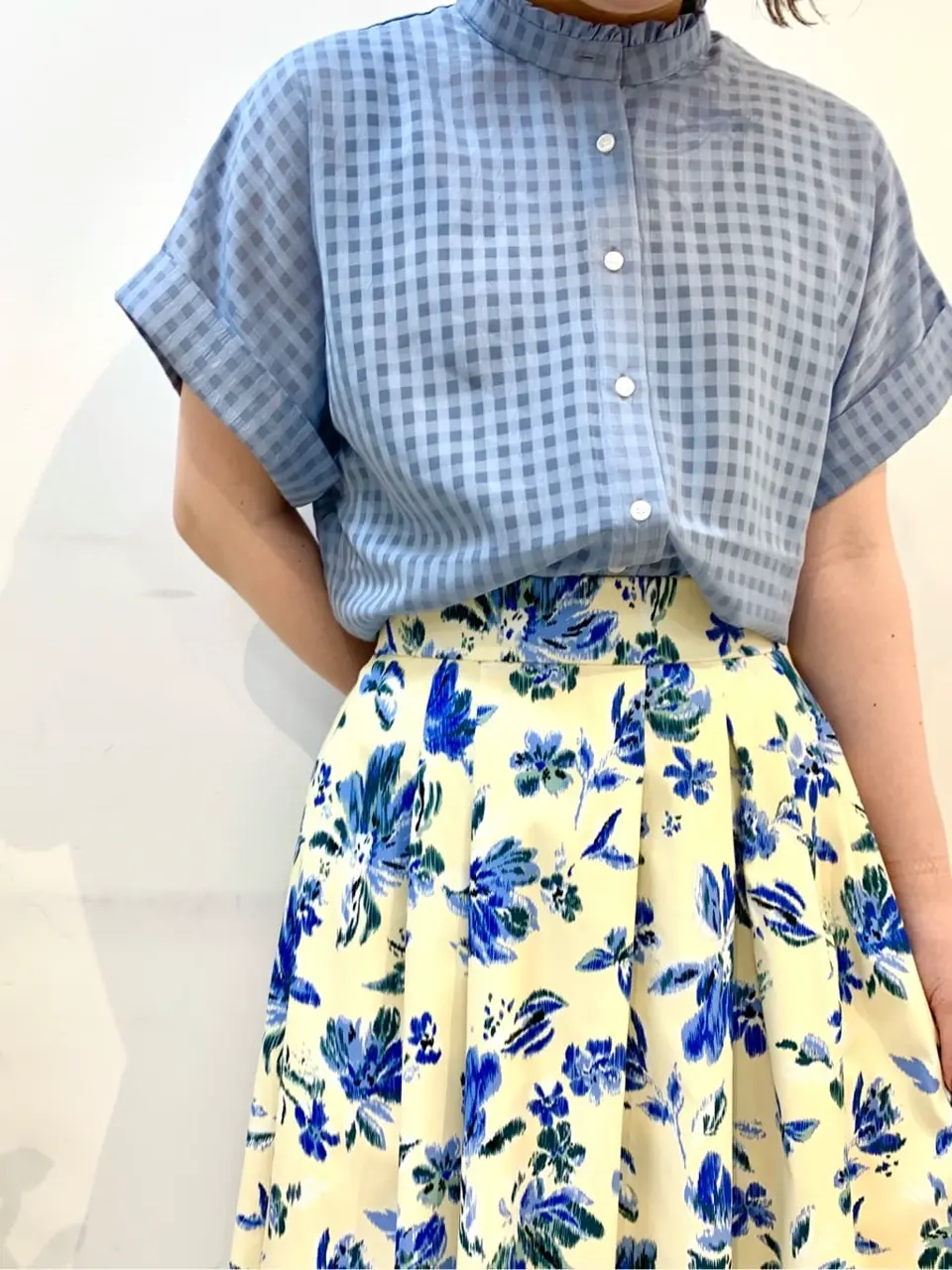 組曲 石井 コーディネート画像