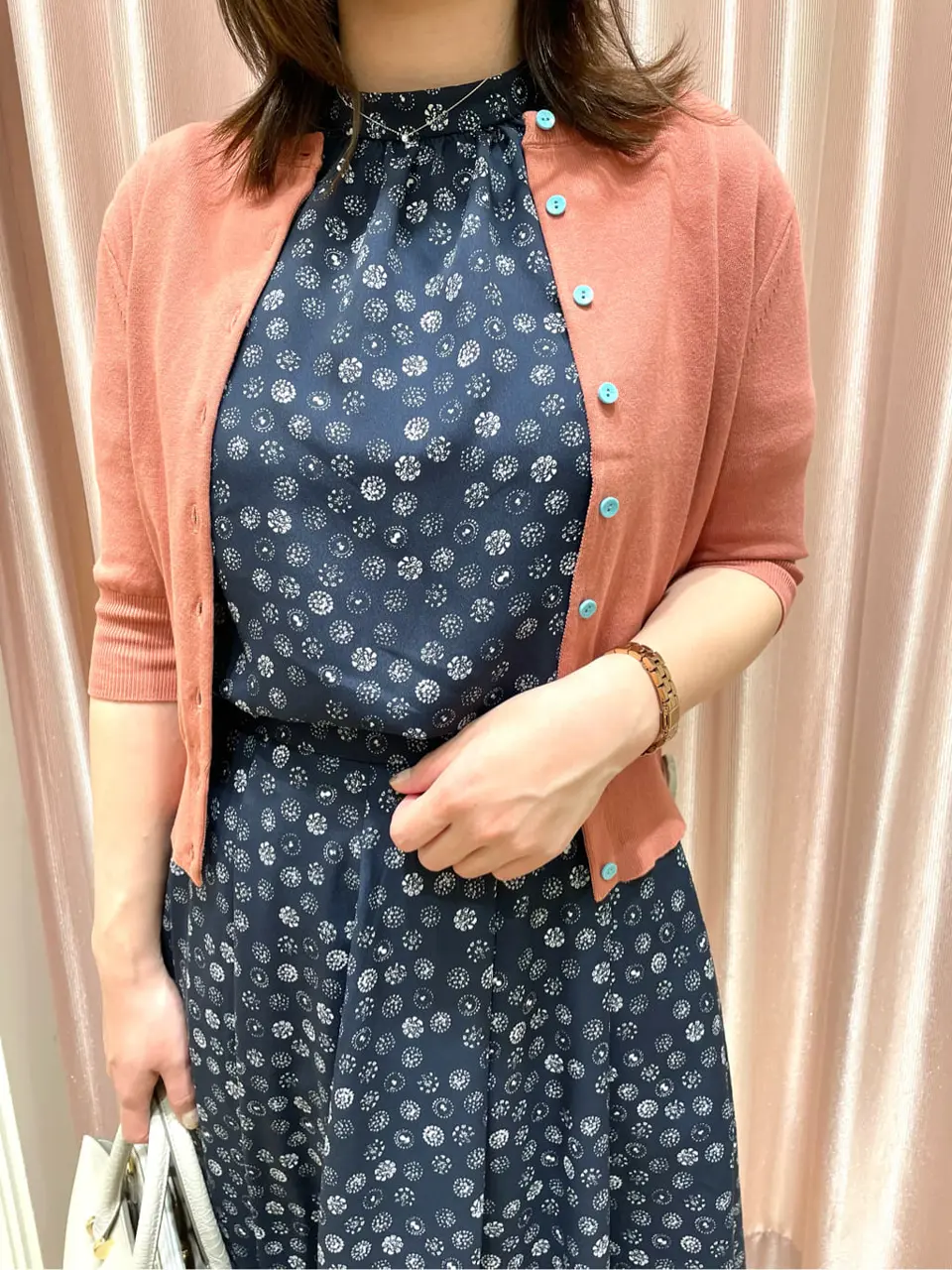 組曲 スタッフ コーディネート画像