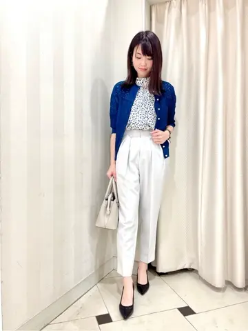 組曲 金井 コーディネート画像