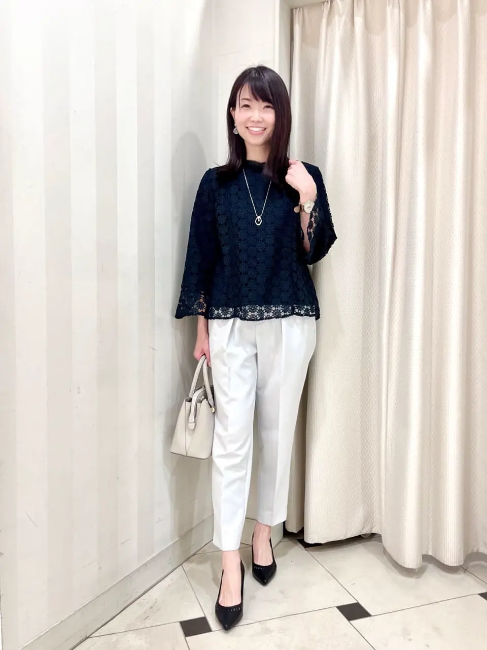 組曲 金井 コーディネート画像