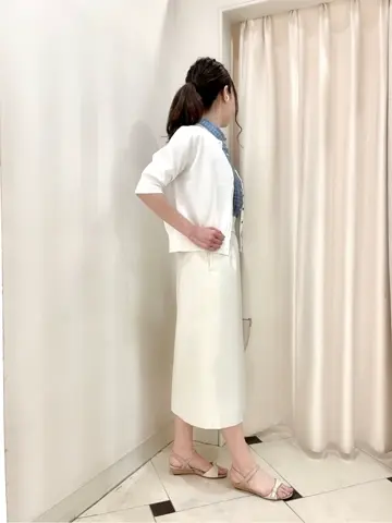 組曲 金井 コーディネート画像