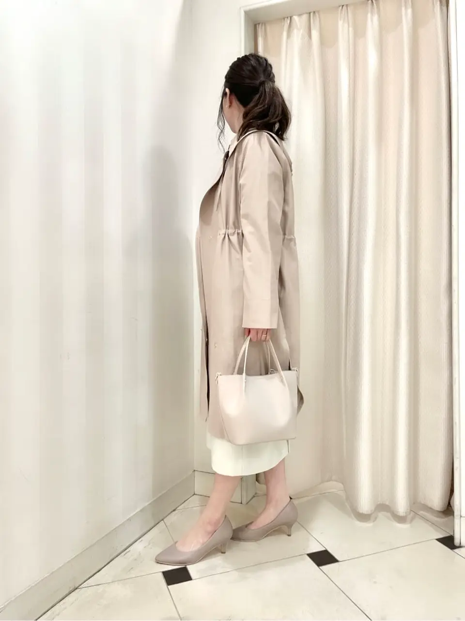 組曲 金井 コーディネート画像