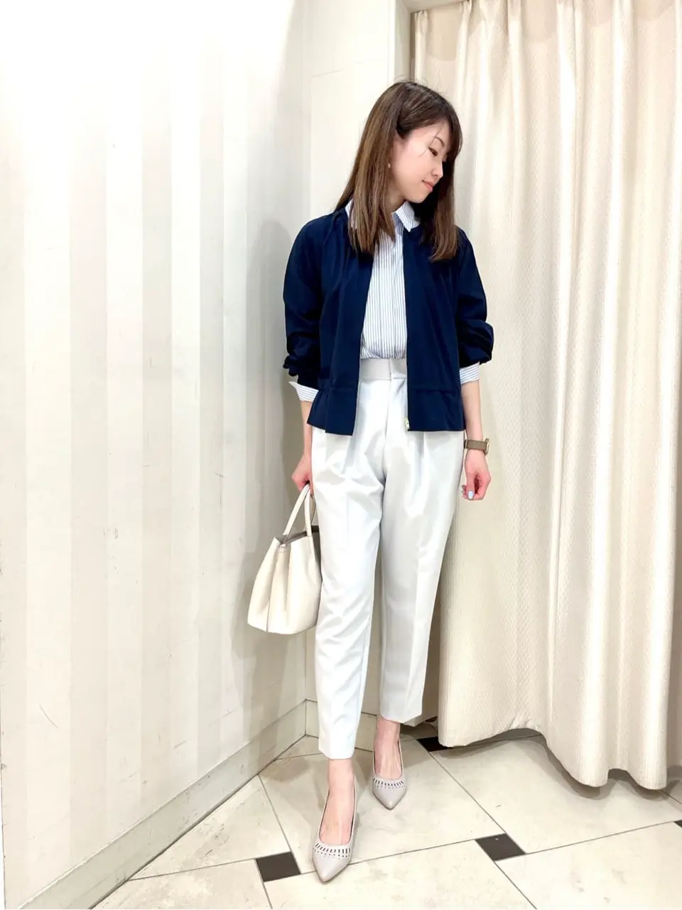 組曲 金井 コーディネート画像