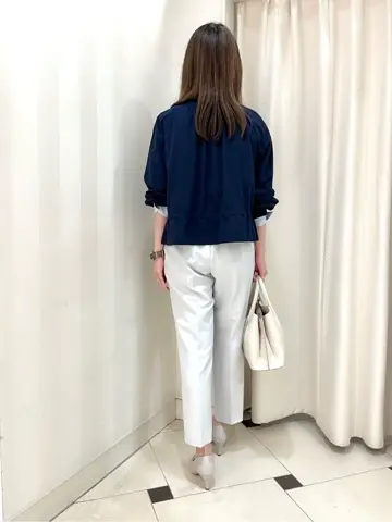 組曲 金井 コーディネート画像