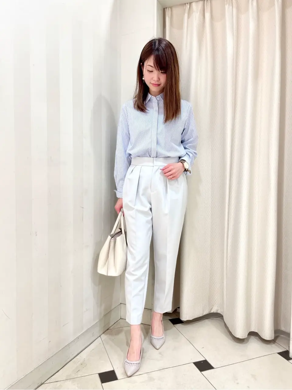 組曲 金井 コーディネート画像