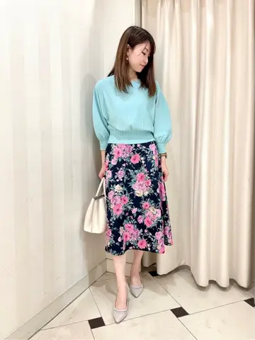 組曲 金井 コーディネート画像