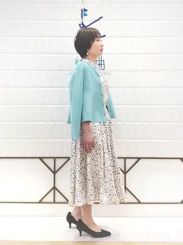 組曲 井上 コーディネート画像