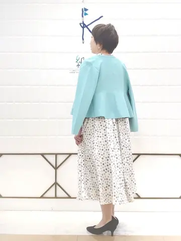 組曲 井上 コーディネート画像