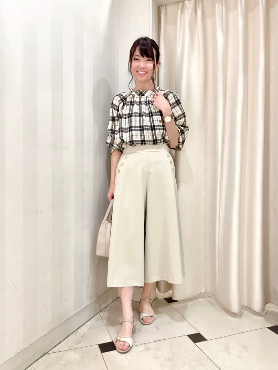  金井 コーディネート画像