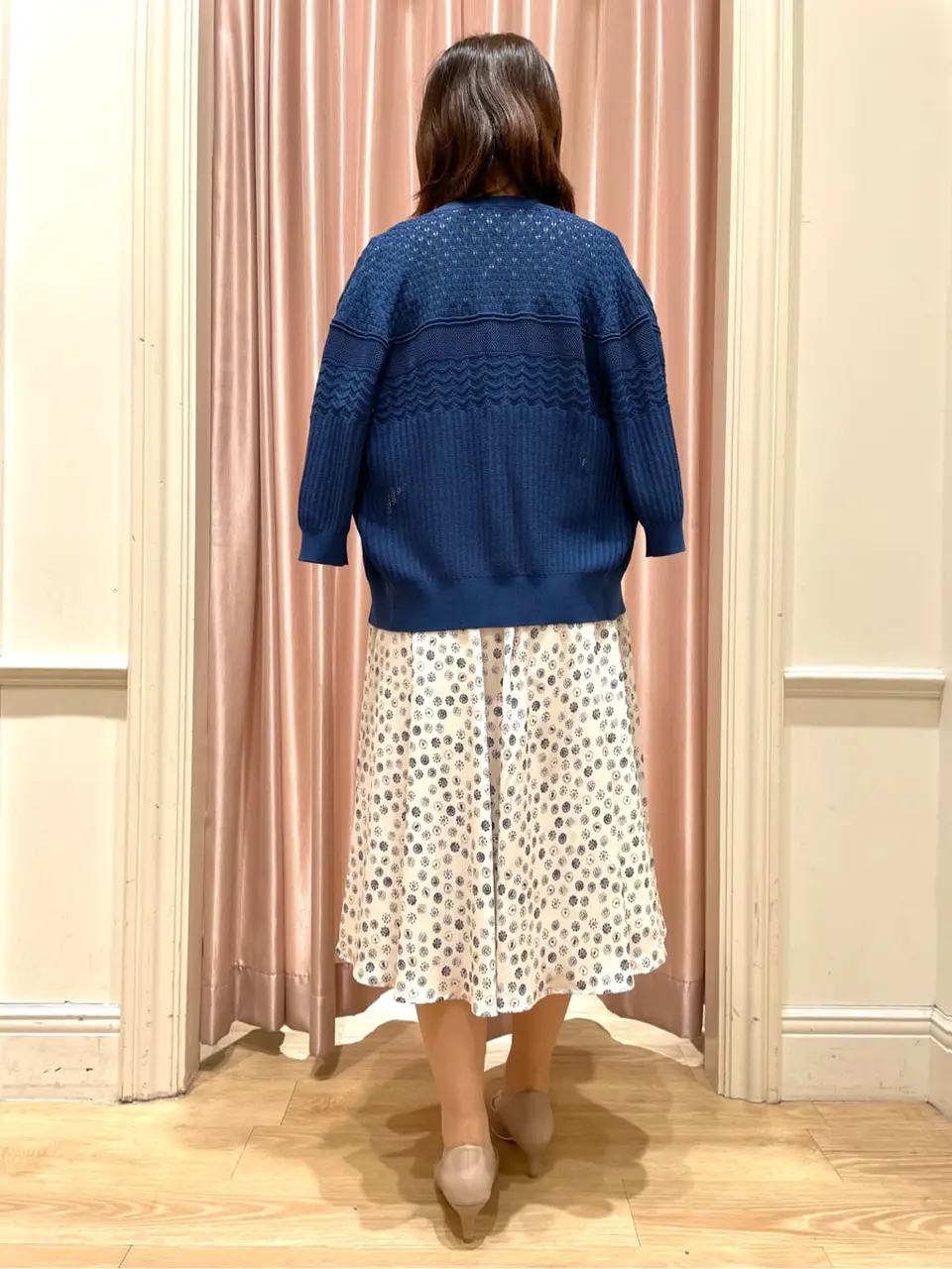 組曲 スタッフ コーディネート画像