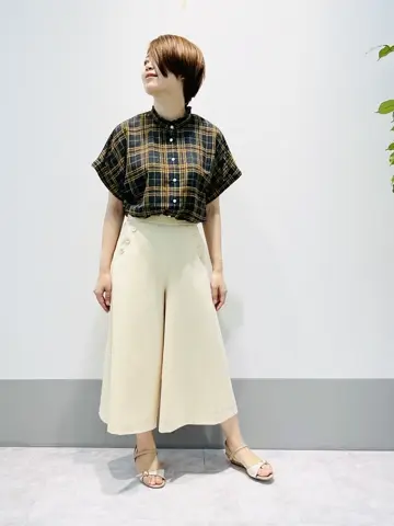 組曲 岡本 コーディネート画像