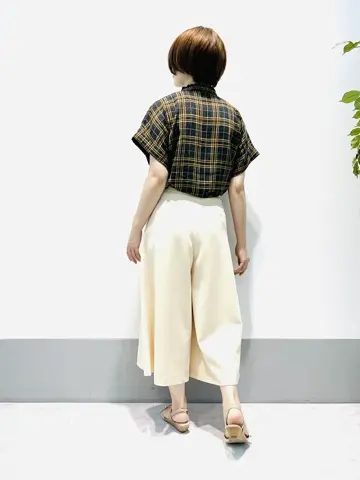 組曲 岡本 コーディネート画像