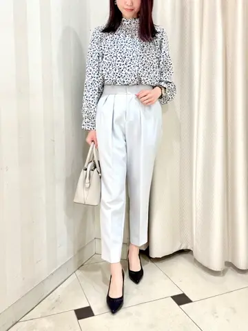 組曲 金井 コーディネート画像