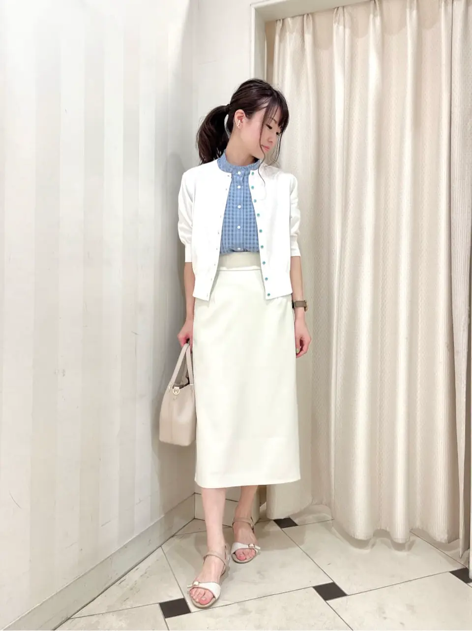  金井 コーディネート画像