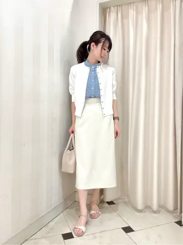 組曲 金井 コーディネート画像