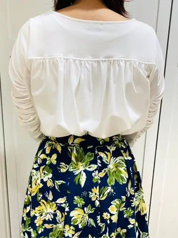 組曲 KATO コーディネート画像