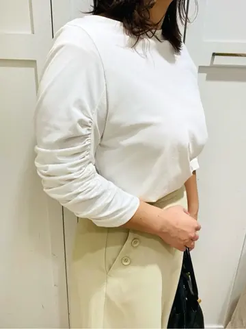 組曲 KATO コーディネート画像