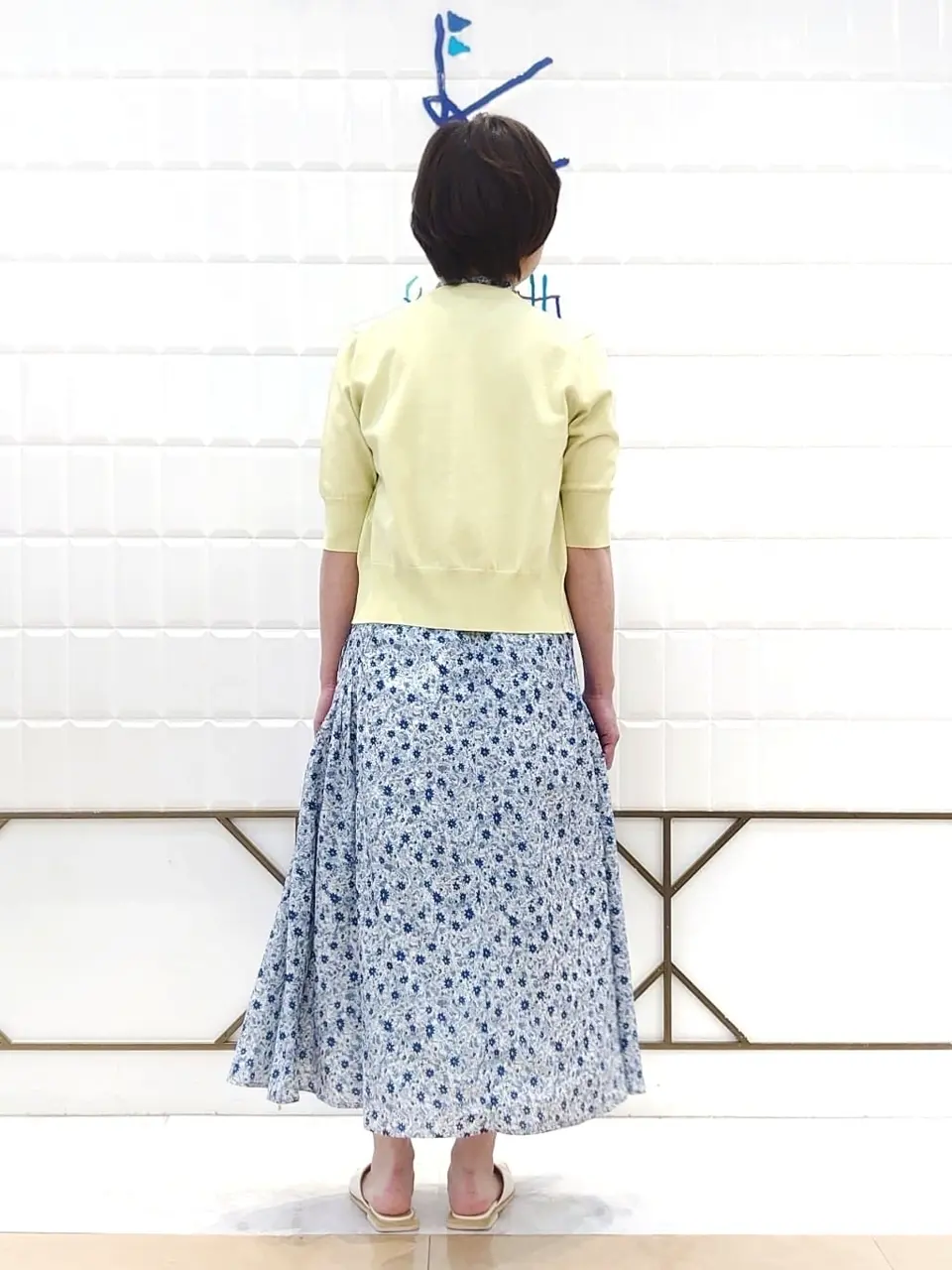 組曲 井上 コーディネート画像