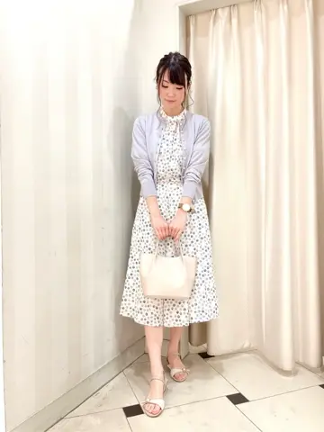 組曲 金井 コーディネート画像