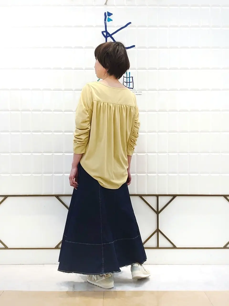 組曲 井上 コーディネート画像