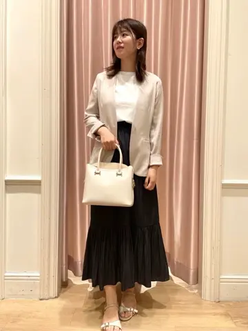 組曲 スタッフ コーディネート画像