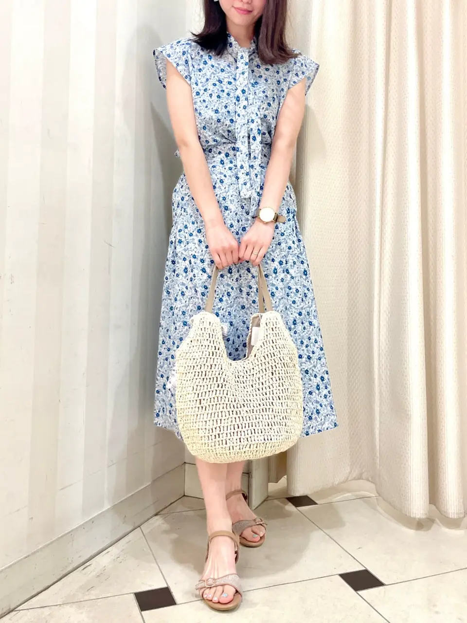 組曲 金井 コーディネート画像