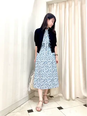 組曲 金井 コーディネート画像