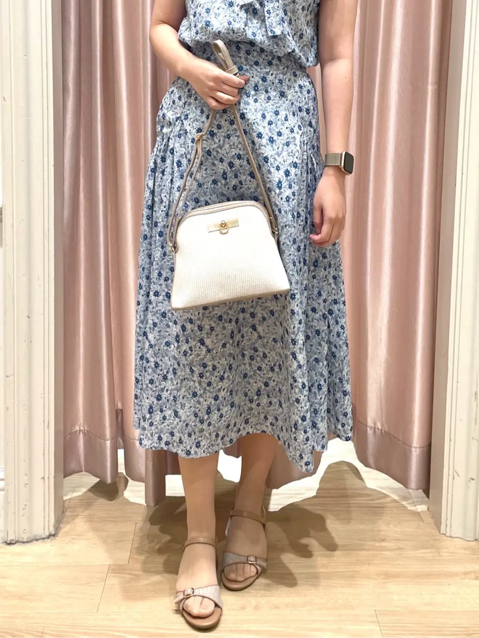 組曲 スタッフ コーディネート画像