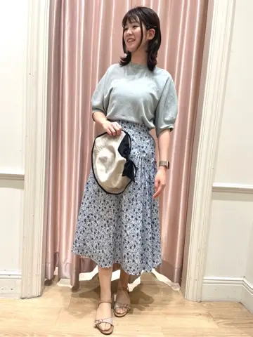 組曲 スタッフ コーディネート画像