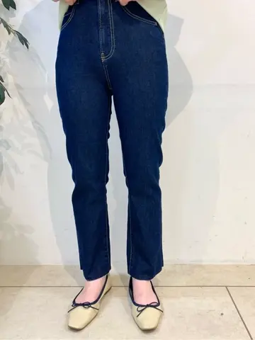 組曲 石井 コーディネート画像