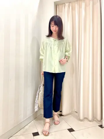 組曲 金井 コーディネート画像